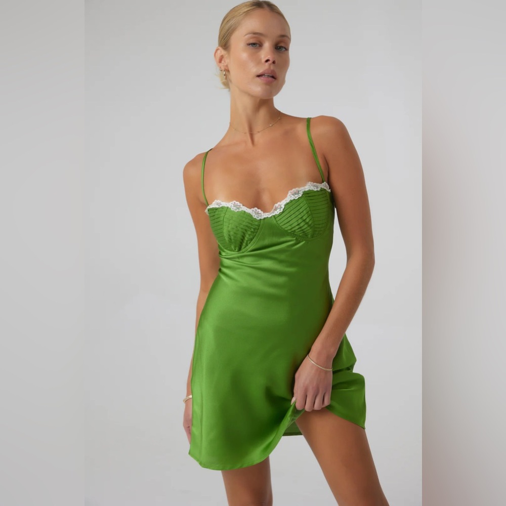 RESA NARAH MINI IN JADE